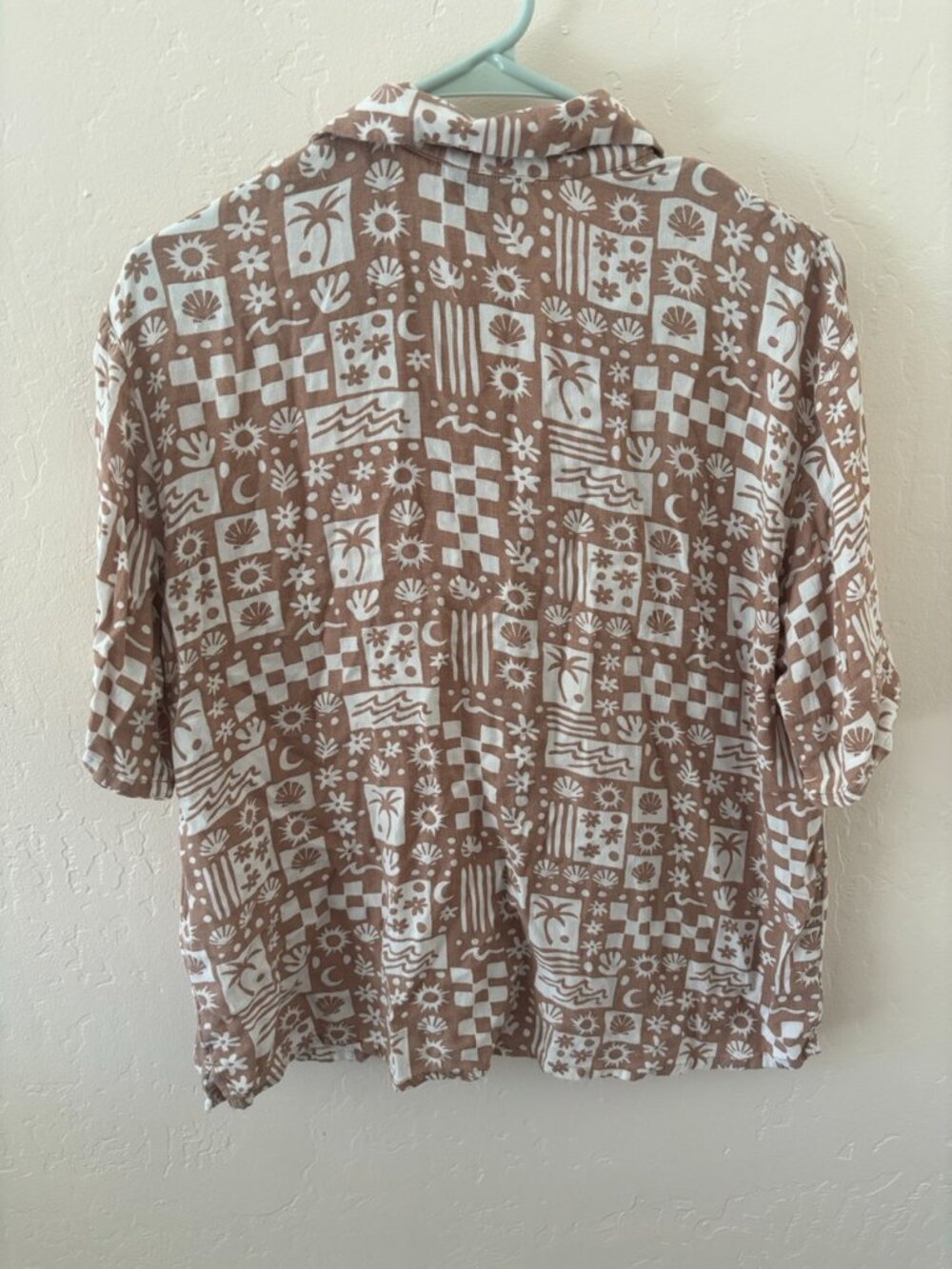 Volcom Summer Button Up - Picture 3 of 4